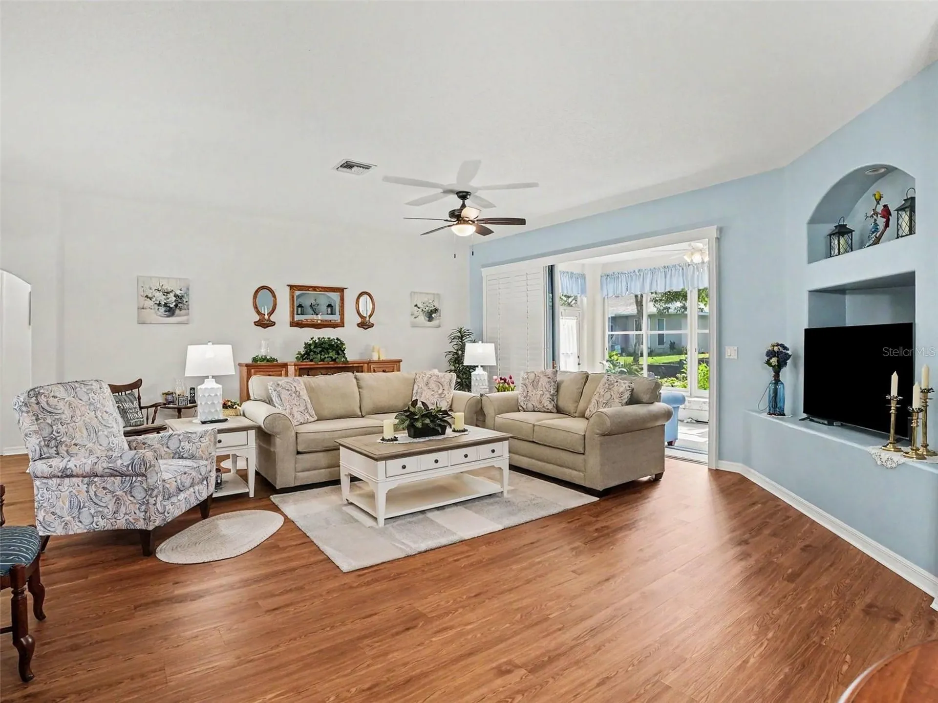 5366 Indian Ocean Loop Tavares FL 32778