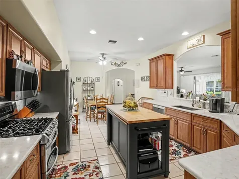 5366 Indian Ocean Loop Tavares FL 32778