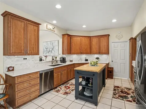 5366 Indian Ocean Loop Tavares FL 32778