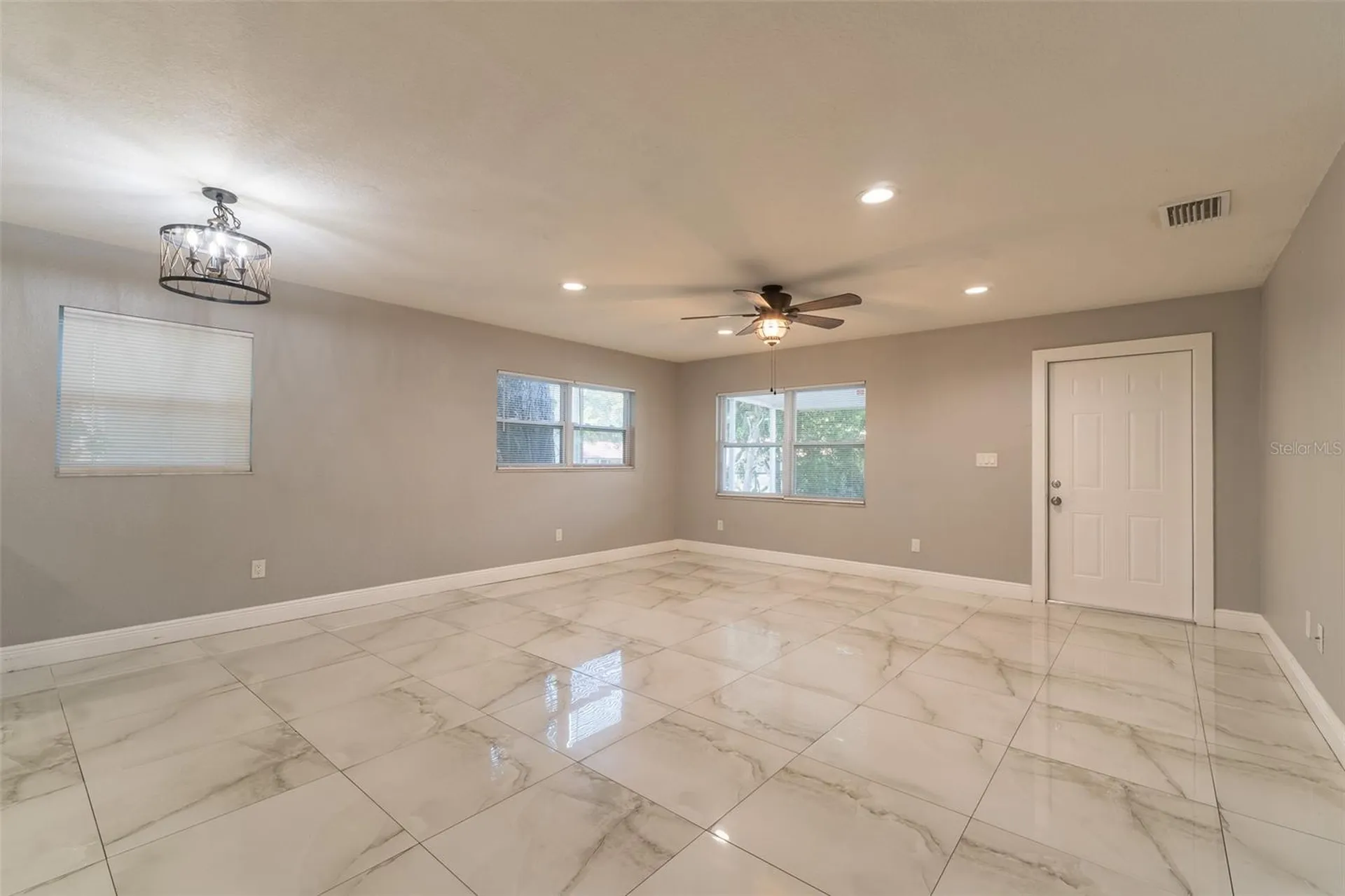 8115 N Semmes Street Tampa FL 33604