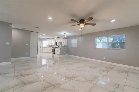 8115 N Semmes Street Tampa FL 33604