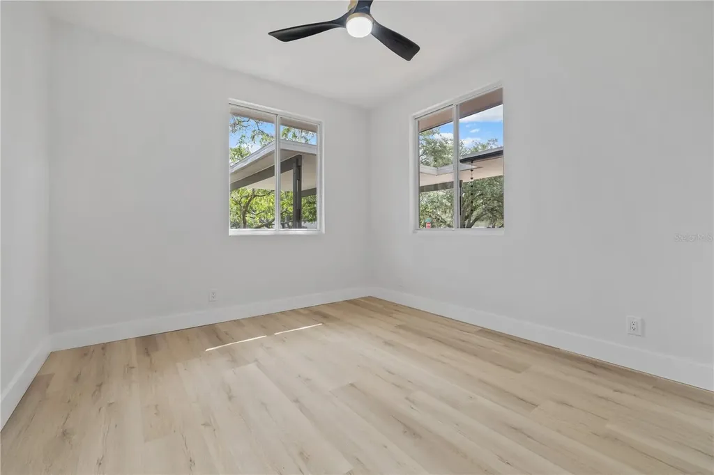 426 Fern Cliff Avenue Tampa FL 33617