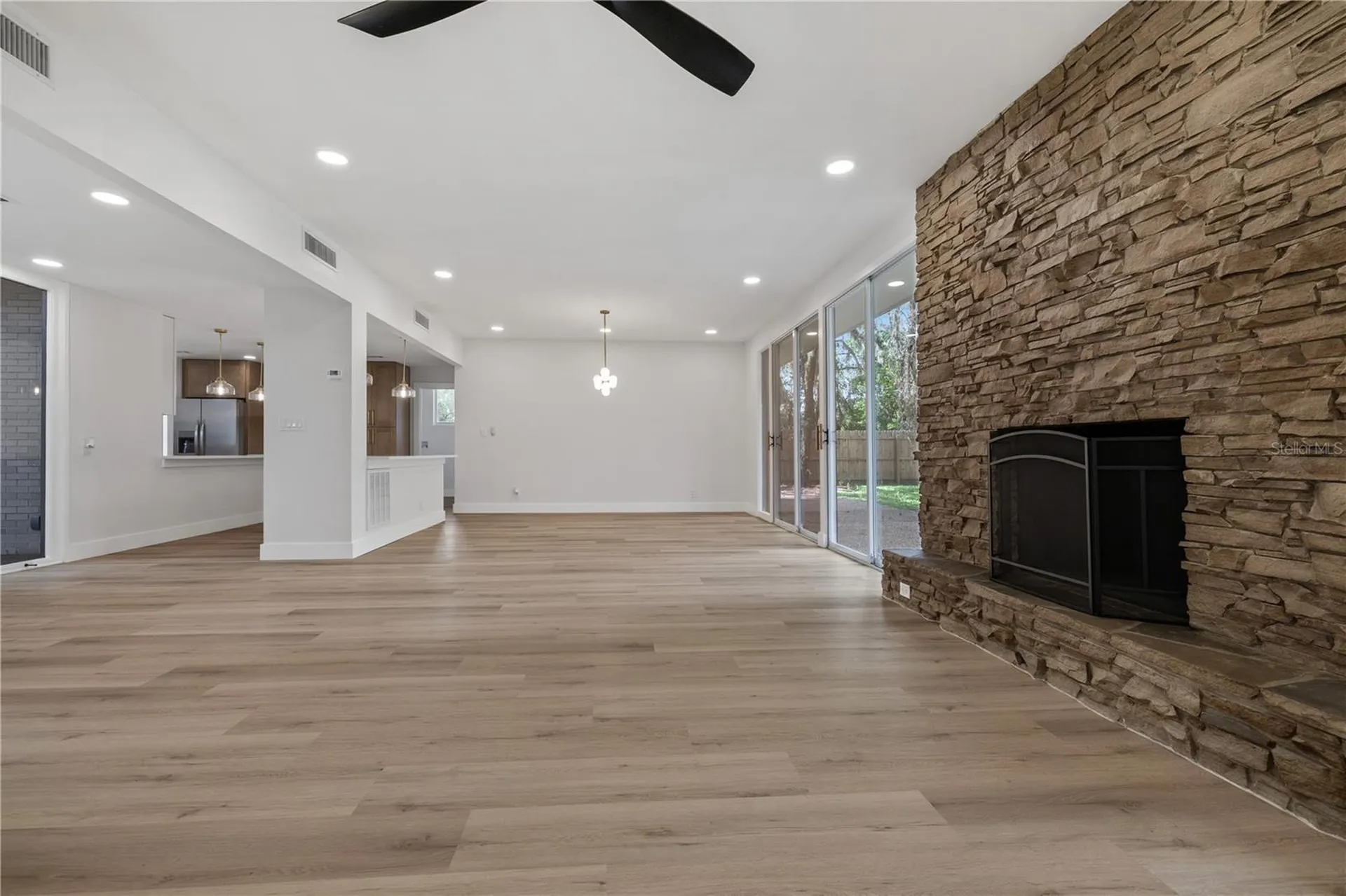 426 Fern Cliff Avenue Tampa FL 33617