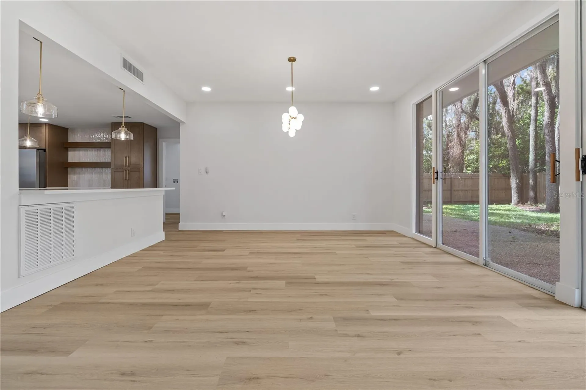 426 Fern Cliff Avenue Tampa FL 33617