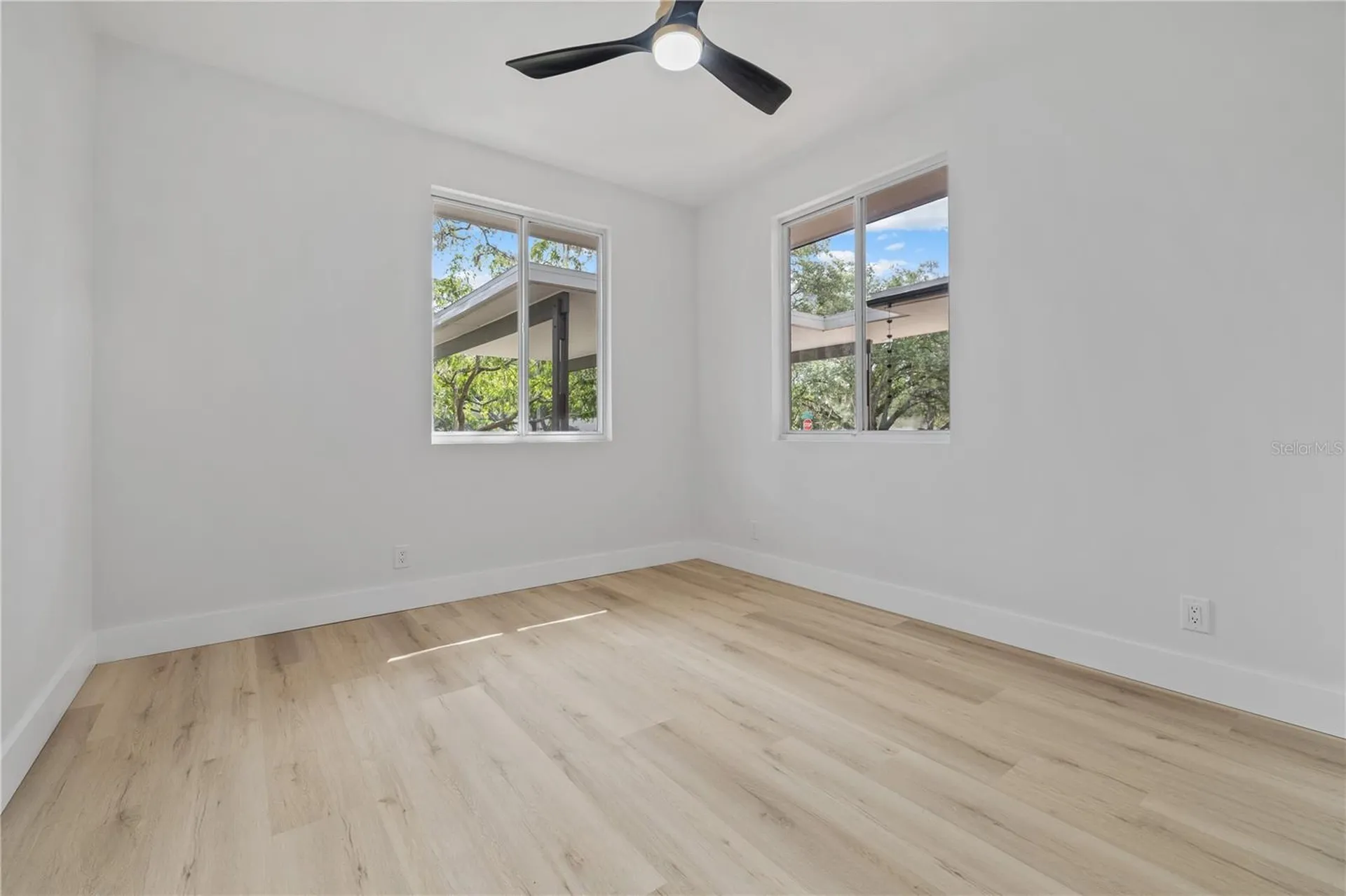 426 Fern Cliff Avenue Tampa FL 33617