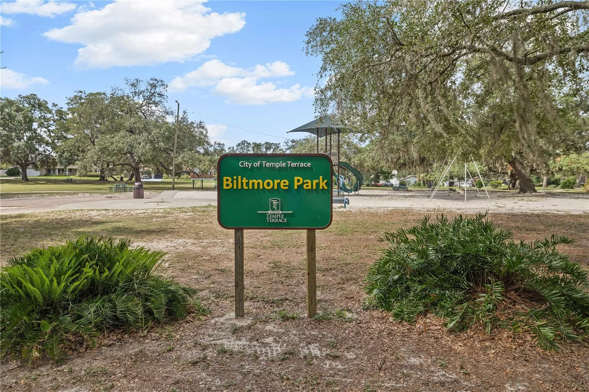 426 Fern Cliff Avenue Tampa FL 33617