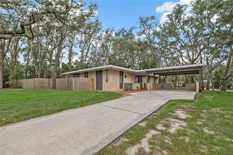 426 Fern Cliff Avenue Tampa FL 33617