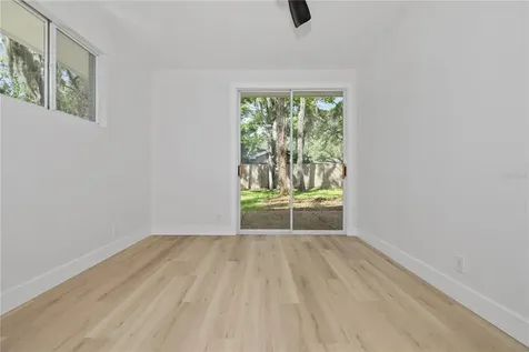 426 Fern Cliff Avenue Tampa FL 33617