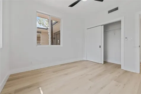 426 Fern Cliff Avenue Tampa FL 33617