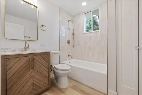 426 Fern Cliff Avenue Tampa FL 33617