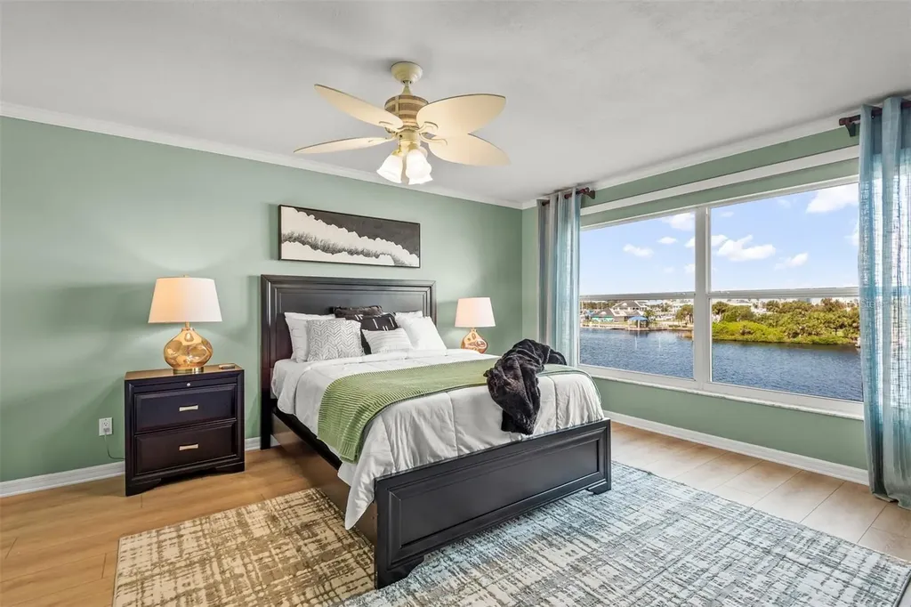 533 Marina Point Drive Daytona Beach FL 32114