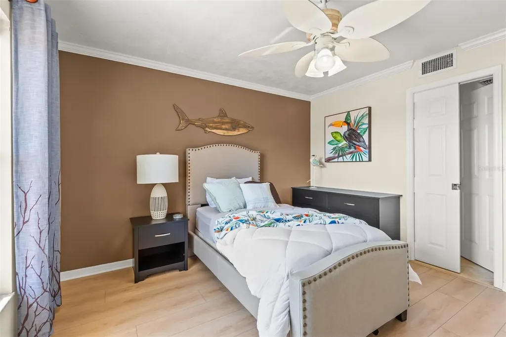 533 Marina Point Drive Daytona Beach FL 32114