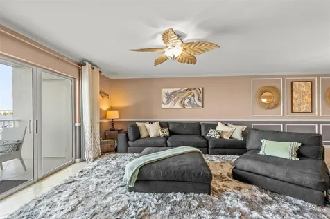 533 Marina Point Drive Daytona Beach FL 32114