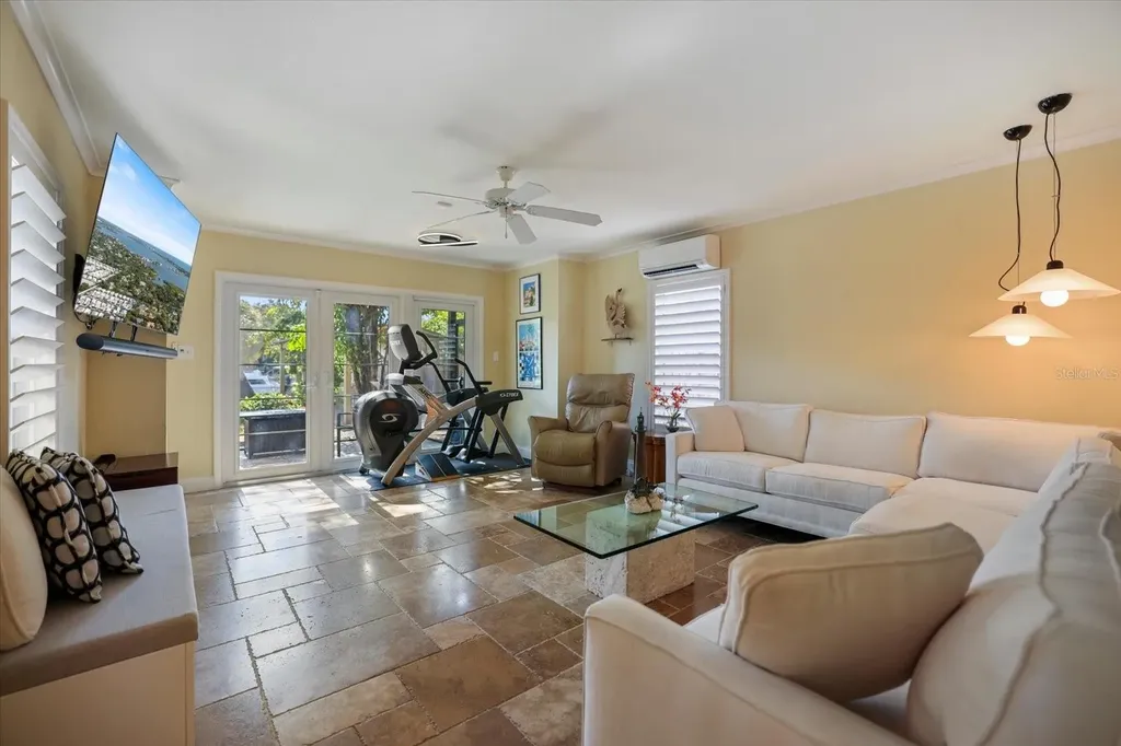 1827 Baywood Drive Sarasota FL 34231