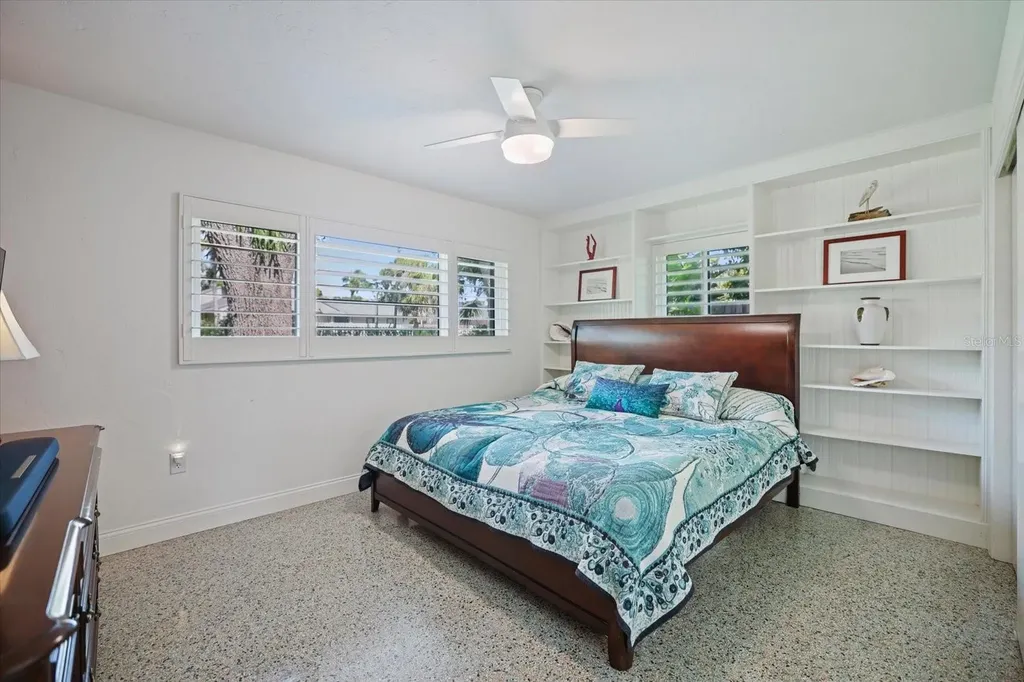 1827 Baywood Drive Sarasota FL 34231