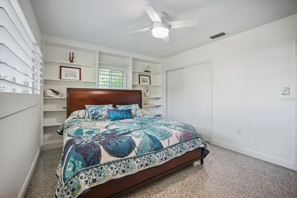 1827 Baywood Drive Sarasota FL 34231