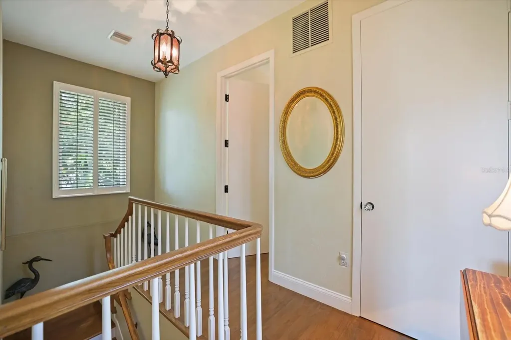 1827 Baywood Drive Sarasota FL 34231