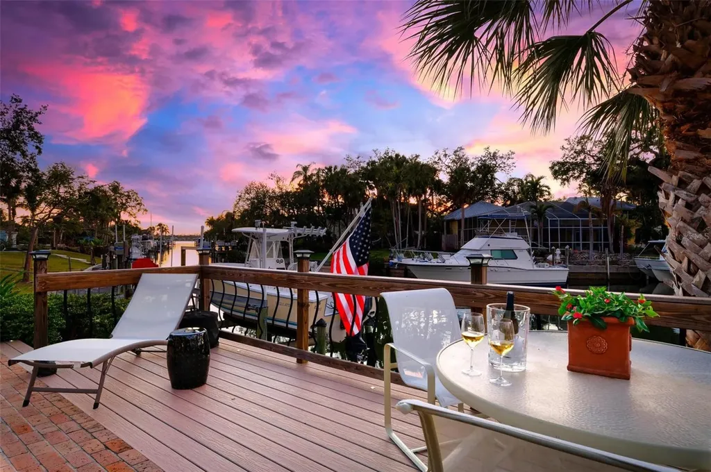 1827 Baywood Drive Sarasota FL 34231