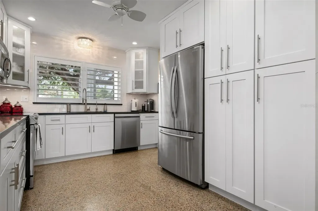1827 Baywood Drive Sarasota FL 34231