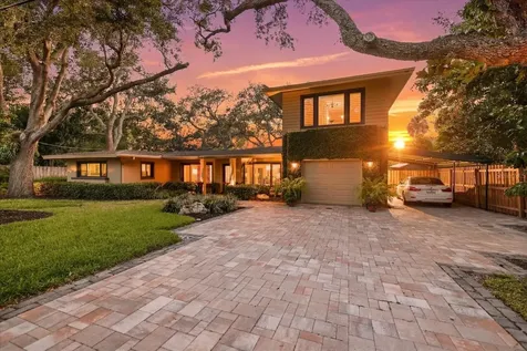 1827 Baywood Drive Sarasota FL 34231