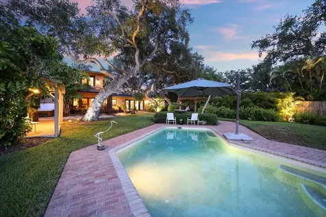 1827 Baywood Drive Sarasota FL 34231