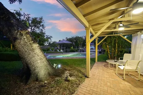 1827 Baywood Drive Sarasota FL 34231