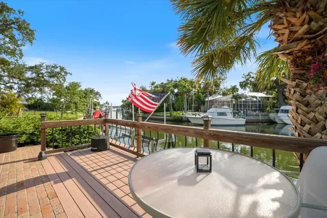 1827 Baywood Drive Sarasota FL 34231