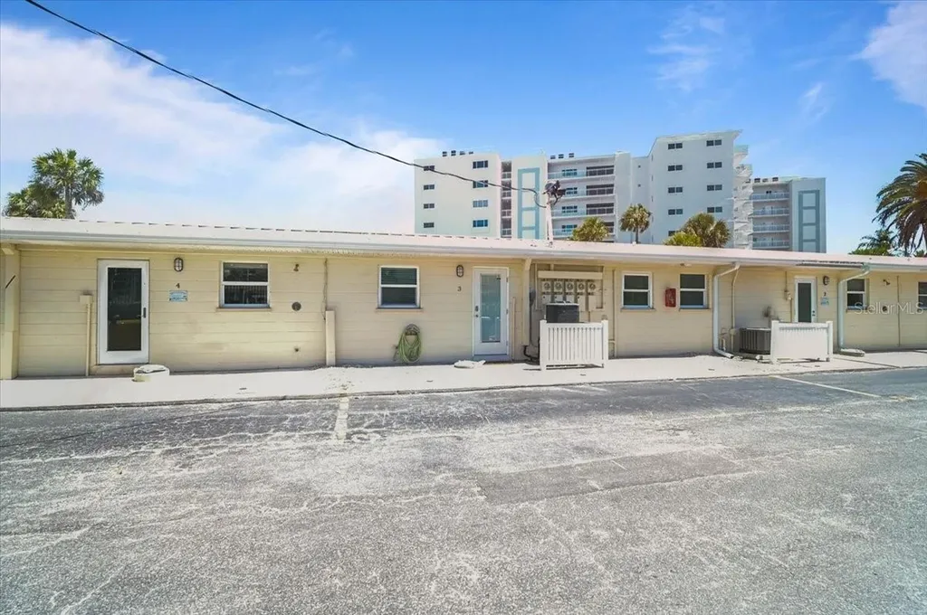 5830 Midnight Pass Road Sarasota FL 34242