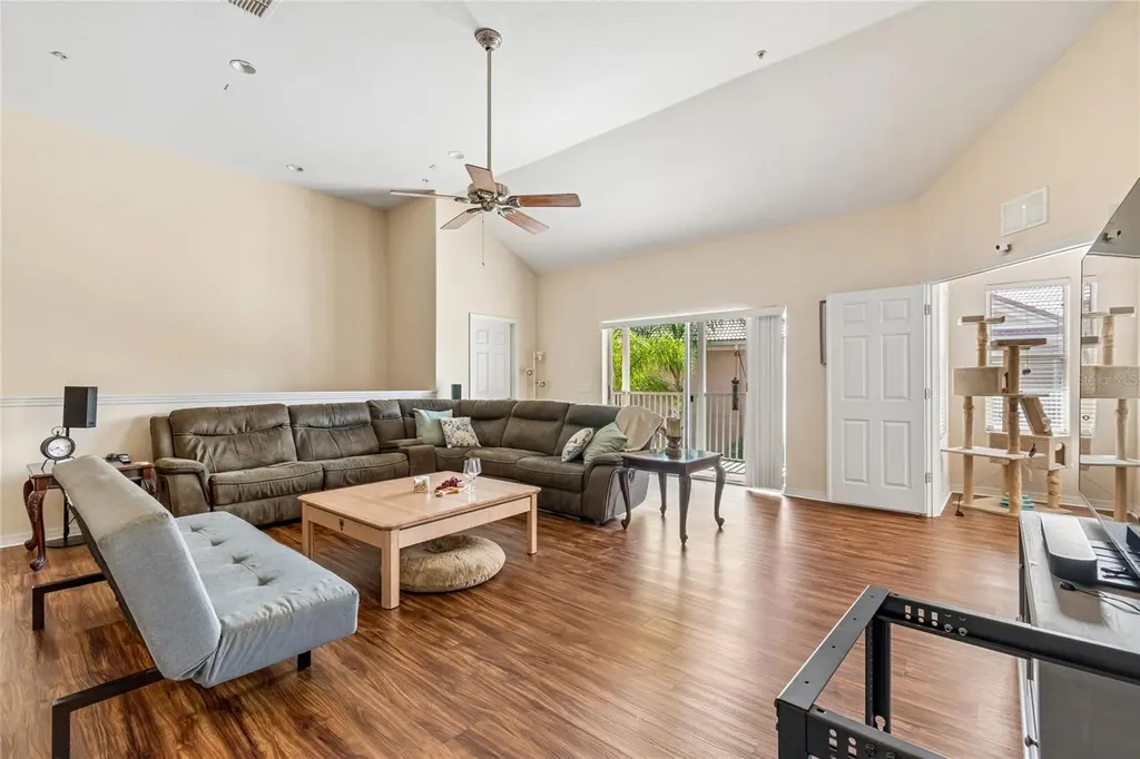 21041 Sunpoint Way Lutz FL 33558