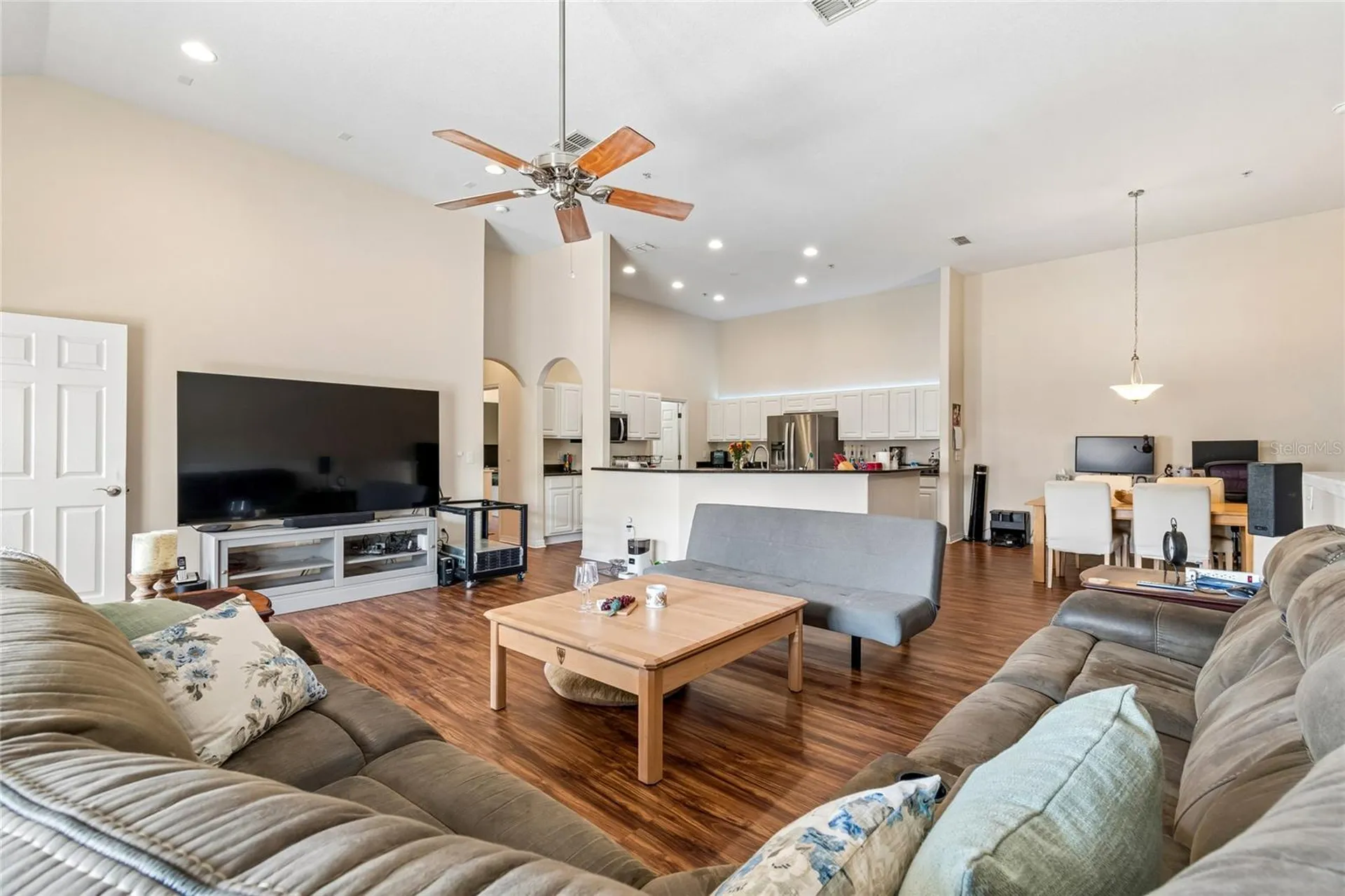 21041 Sunpoint Way Lutz FL 33558