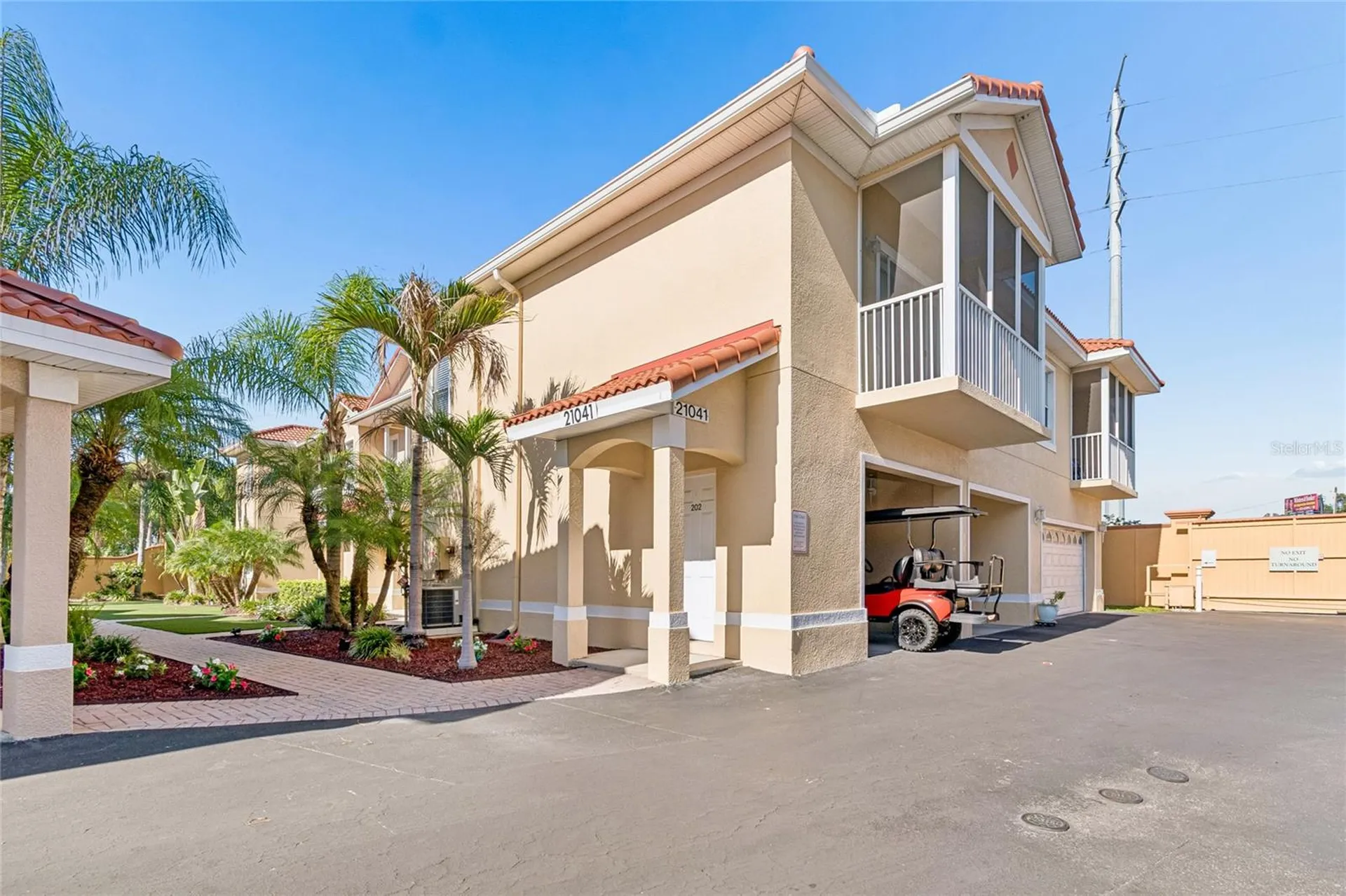 21041 Sunpoint Way Lutz FL 33558