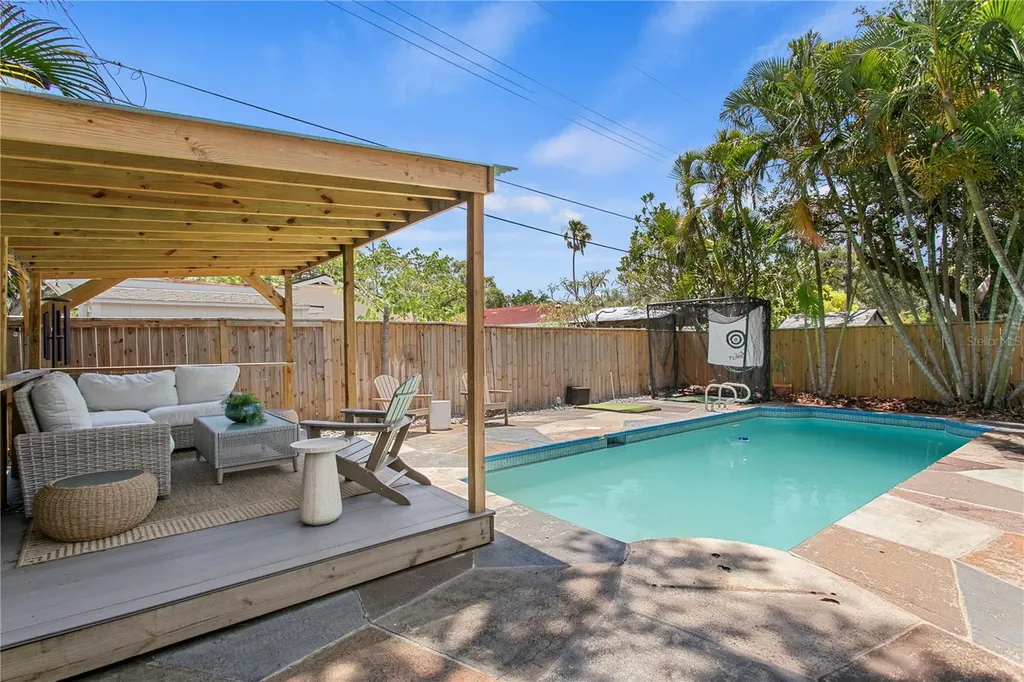 508 Columbia Drive Tampa FL 33606