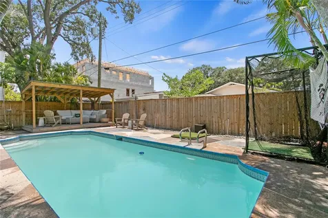 508 Columbia Drive Tampa FL 33606