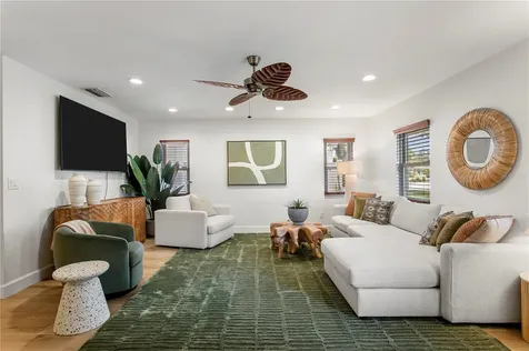 508 Columbia Drive Tampa FL 33606