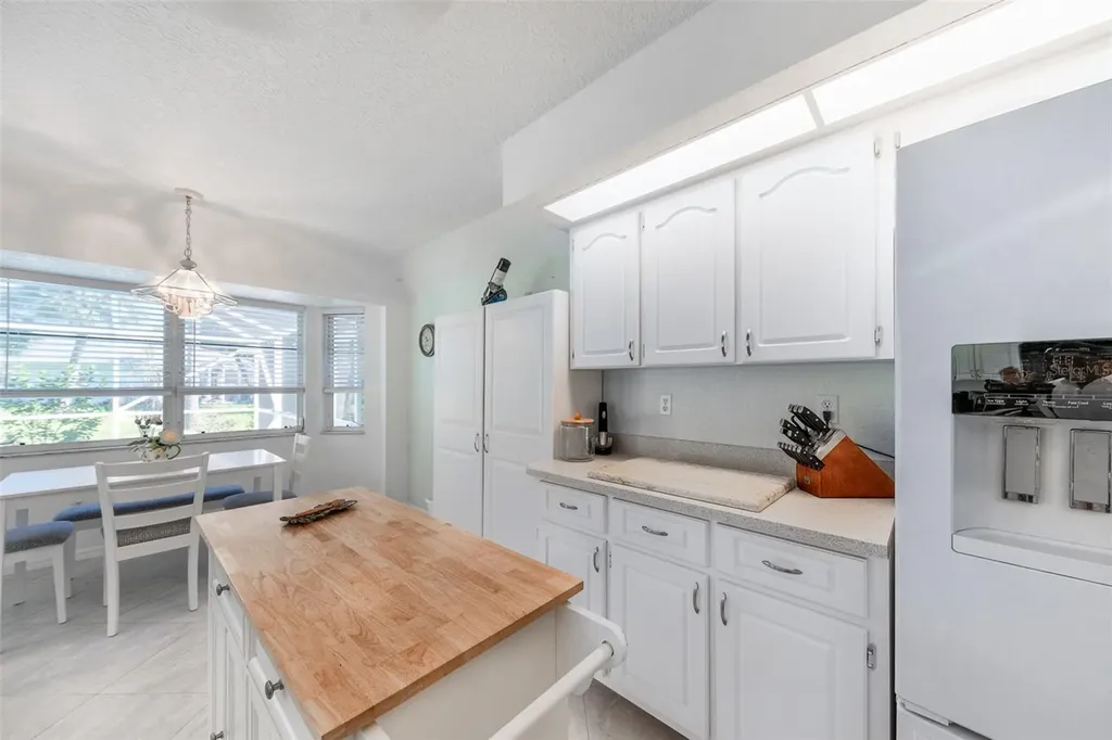 538 W Cashew Punta Gorda FL 33955