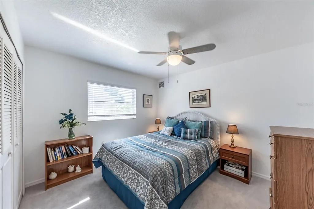 538 W Cashew Punta Gorda FL 33955