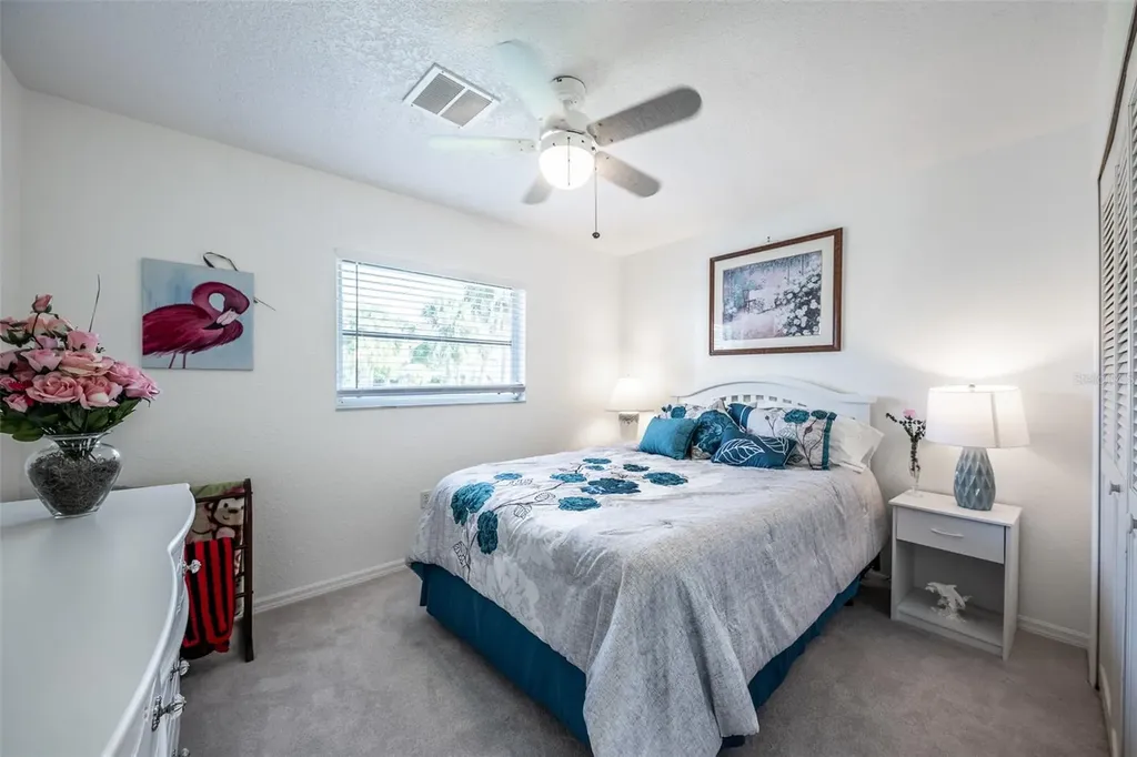 538 W Cashew Punta Gorda FL 33955