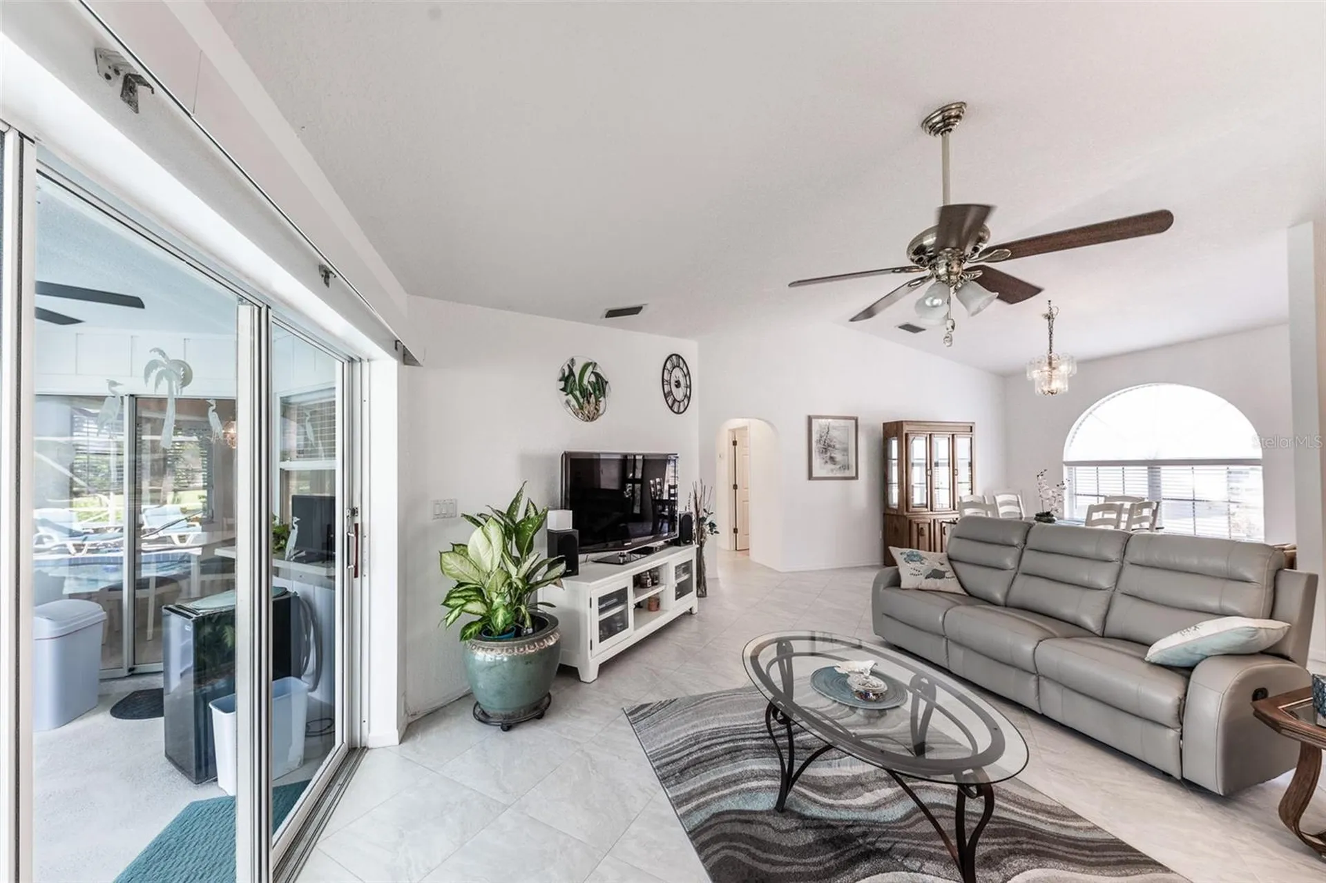 538 W Cashew Punta Gorda FL 33955