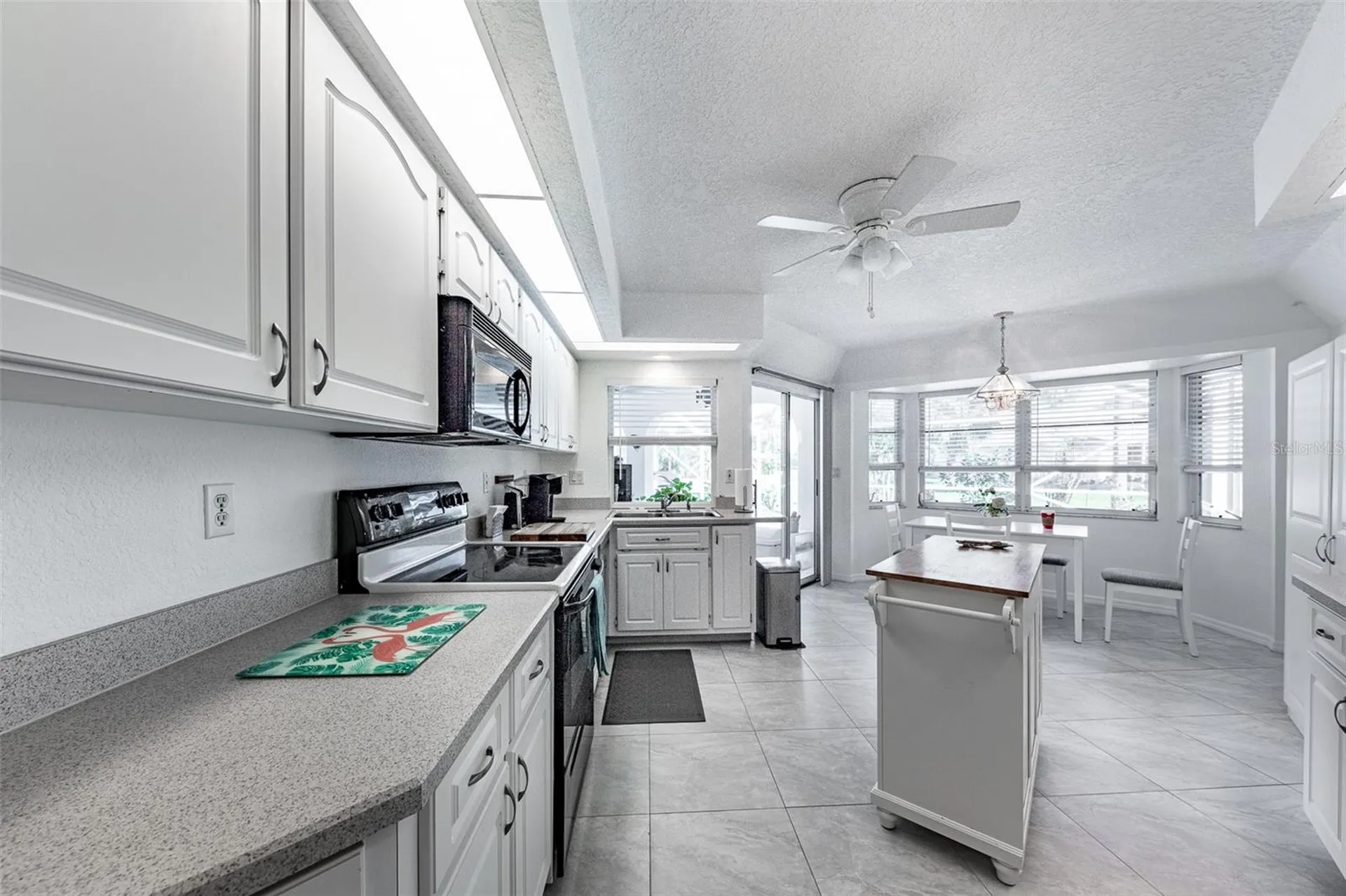 538 W Cashew Punta Gorda FL 33955