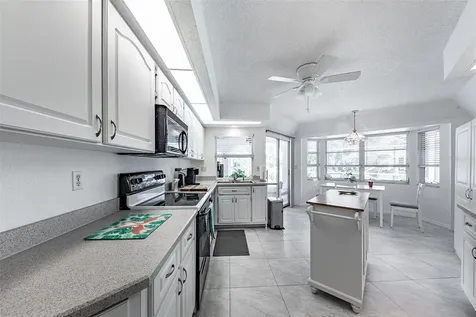 538 W Cashew Punta Gorda FL 33955