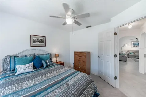 538 W Cashew Punta Gorda FL 33955