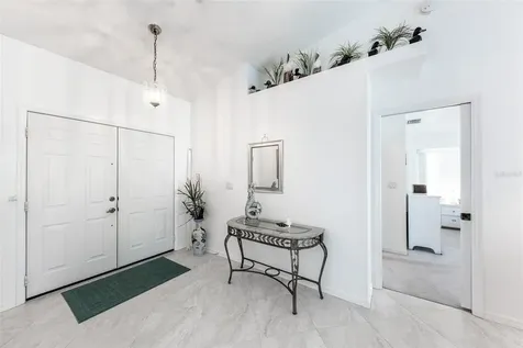 538 W Cashew Punta Gorda FL 33955