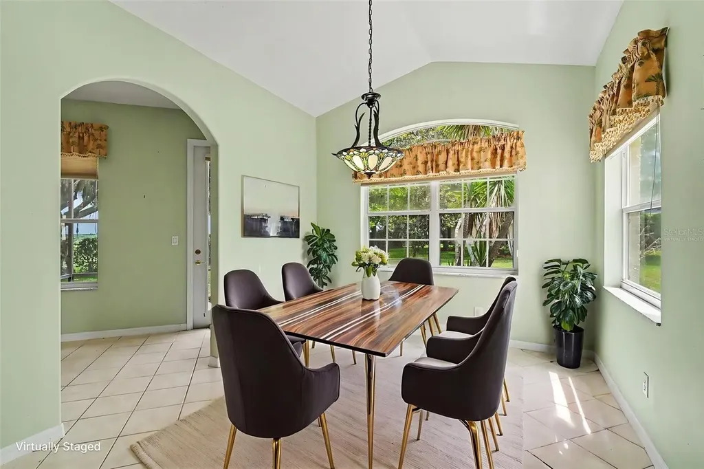 2852 Cape Horn Court Tavares FL 32778