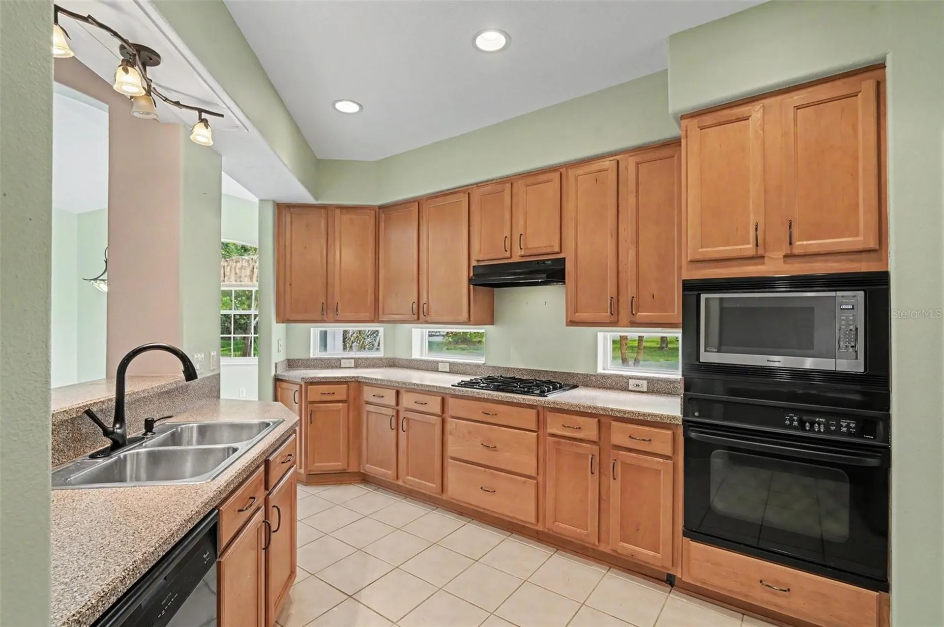 2852 Cape Horn Court Tavares FL 32778