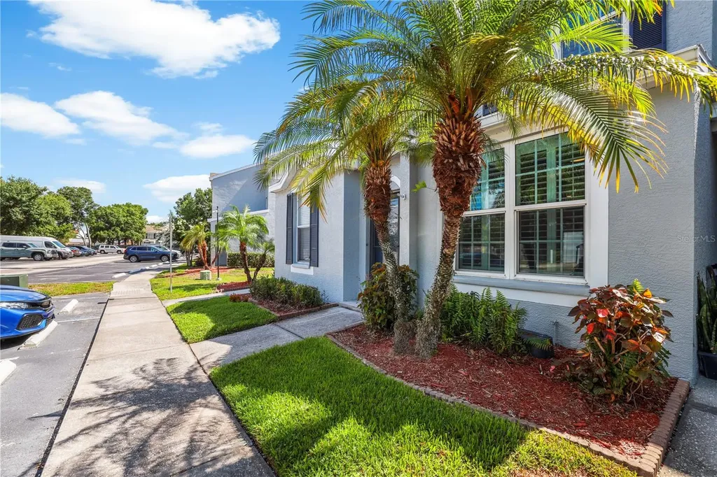 6130 Osprey Lake Circle Riverview FL 33578