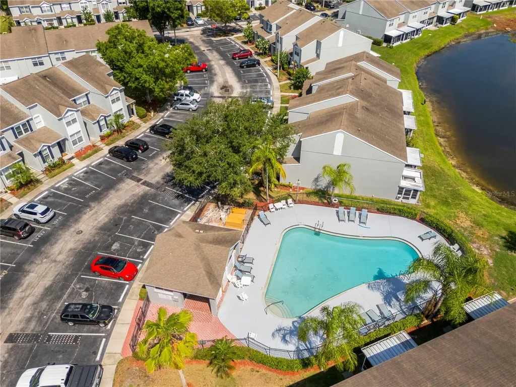6130 Osprey Lake Circle Riverview FL 33578