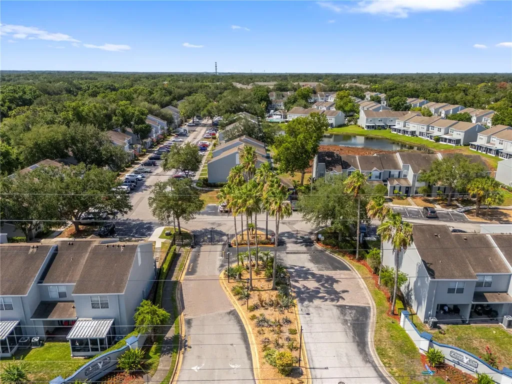 6130 Osprey Lake Circle Riverview FL 33578