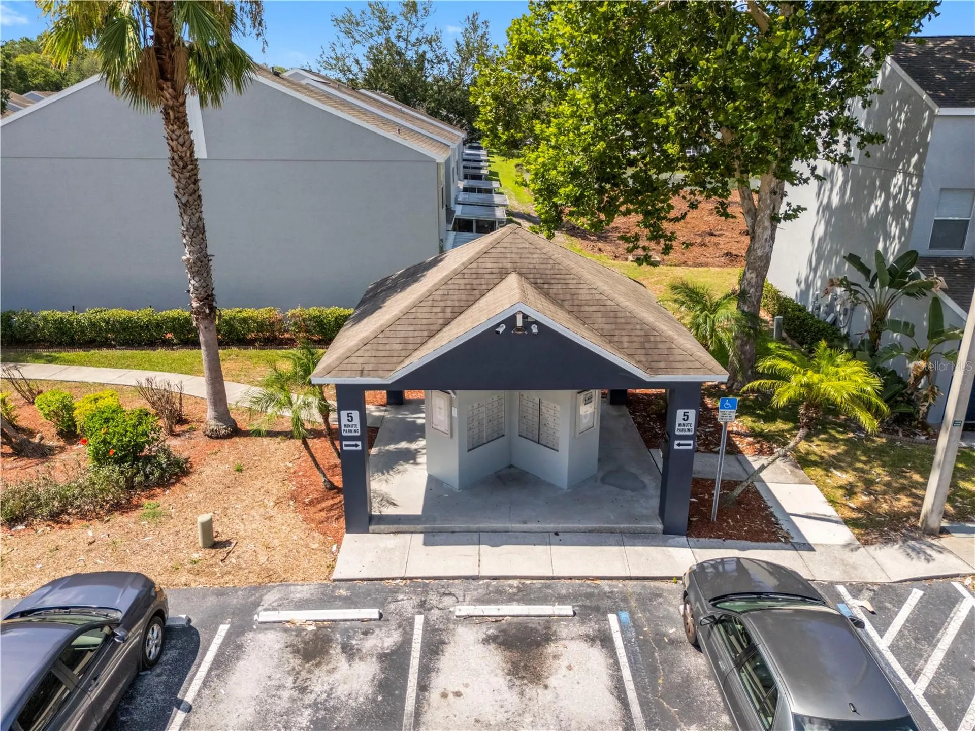 6130 Osprey Lake Circle Riverview FL 33578