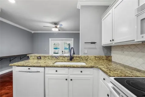 6130 Osprey Lake Circle Riverview FL 33578