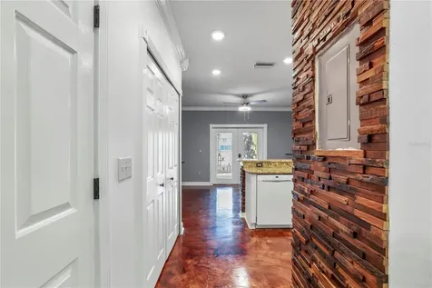 6130 Osprey Lake Circle Riverview FL 33578